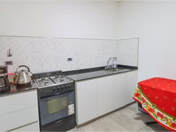 Munro - Excelente PH  3 amb con Jardín y Terraza propios a mts de Av.!