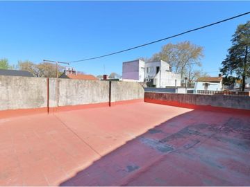 Munro - Excelente PH  3 amb con Jardín y Terraza propios a mts de Av.!