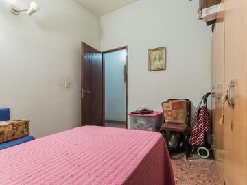 Dos PH sobre lote propio- se acepta canje y posibilidad de subdividir- Florida Oeste