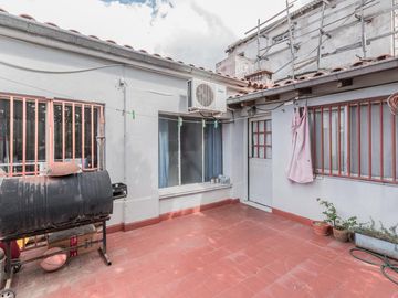Dos PH sobre lote propio- se acepta canje y posibilidad de subdividir- Florida Oeste