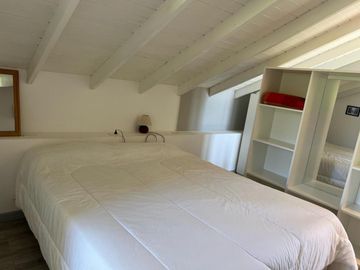 Casa en venta - 4 Dormitorios 3 Baños - Cochera - 1.022Mts2 - Cariló