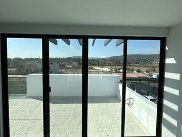 Hermosa y moderna casa en Parques Vallarta