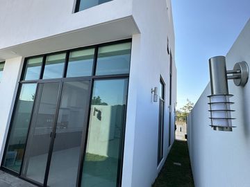 Hermosa y moderna casa en Parques Vallarta