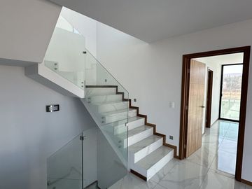 Hermosa y moderna casa en Parques Vallarta