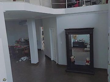 VENTA  CASA ESQUINERA  SAMBORONDON  PISCINA /JACUZZI URB ESTANCIAS DEL RIO (OF)