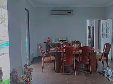 VENTA  CASA ESQUINERA  SAMBORONDON  PISCINA /JACUZZI URB ESTANCIAS DEL RIO (OF)
