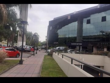 Venta Local Comercial 220 m2 - 2 Cocheras - Apto Gastronómico - Puerto Madero