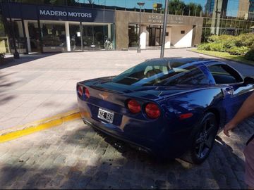 Venta Local Comercial 220 m2 - 2 Cocheras - Apto Gastronómico - Puerto Madero