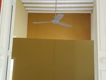 VENTA DE CASA EN EL CENTRO.