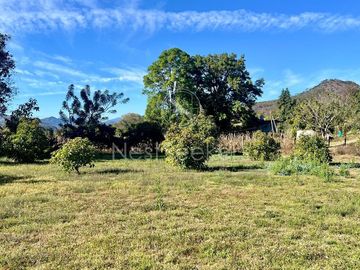 Terreno en Venta en San Juan Atezcapan, Valle de Bravo
