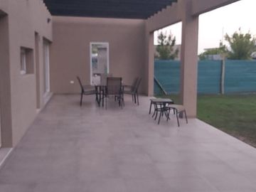 Casa en  Venta 4 Dormitorios
