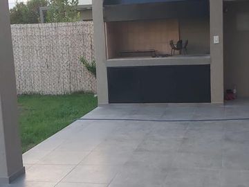 Casa en  Venta 4 Dormitorios