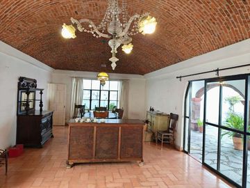Casa en venta en San Miguel – Entre Centro y San Antonio, con gran potencial