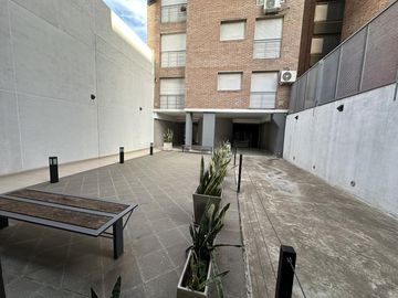 Venta monoambiente con balcón . Zona Centro, Rosario