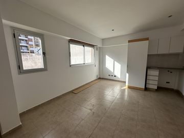 Venta monoambiente con balcón . Zona Centro, Rosario