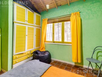 Casa en  Barrio Santa Amelia - Doble lote
