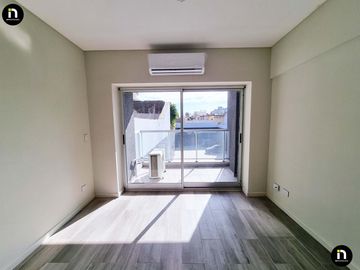 VENTA-2 AMBIENTES A ESTRENAR CON PATIO Y BALCON DE 59M2-PATERNAL