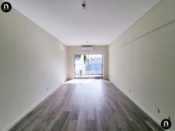VENTA-2 AMBIENTES A ESTRENAR CON PATIO Y BALCON DE 59M2-PATERNAL