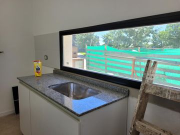 Puertos - Araucarias | Venta | Muy linda casa de 3 dormitorios con escritorio/dependencia