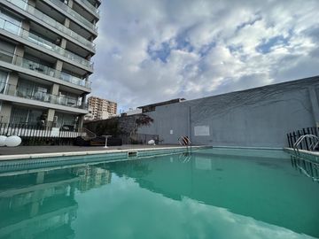 Venta departamento con terraza, parrilla y jacuzzi propio. 1 suites. 2 Cocheras. Amenities. Palermo
