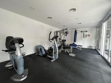 Venta departamento con terraza, parrilla y jacuzzi propio. 1 suites. 2 Cocheras. Amenities. Palermo