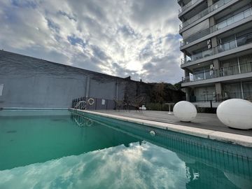 Venta departamento con terraza, parrilla y jacuzzi propio. 1 suites. 2 Cocheras. Amenities. Palermo