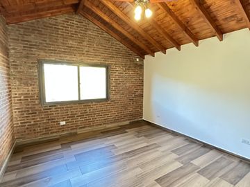 Venta casa 2 habitaciones a estrenar en Salvador Maria- Lobos