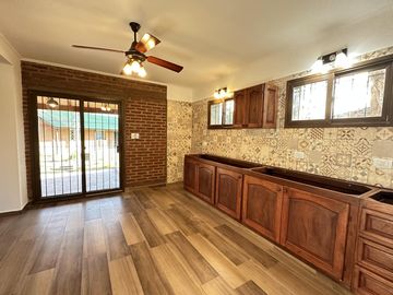 Venta casa 2 habitaciones a estrenar en Salvador Maria- Lobos