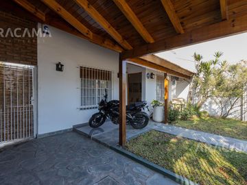CASA en VENTA - Ezeiza