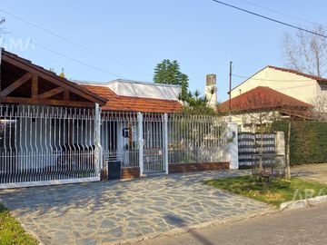 CASA en VENTA - Ezeiza