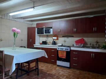 Almirante Latorre con Barros Arana