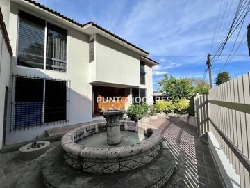 CASA  EN VENTA COLONIA LA LOMA