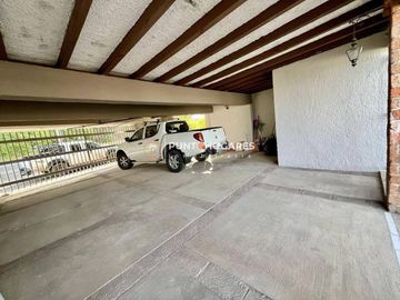 CASA  EN VENTA COLONIA LA LOMA
