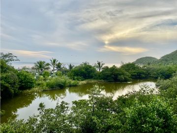 VENTA TOWN HOUSE CABO TORTUGA- POZO COLORADO SANTA MARTA