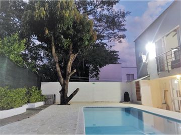 Casa en venta Santa Fe de Antioquia - cerca al parque principal