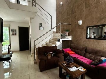 Fabulosa casa en Las Américas
