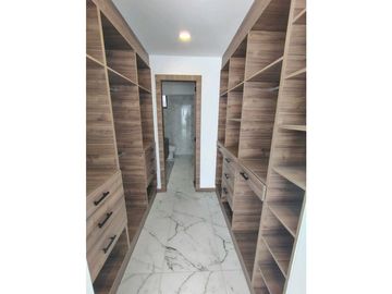 Departamento de venta sector nayon