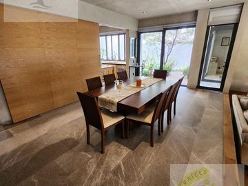 Casa en Fraccionamiento El Pedregal de Querétaro