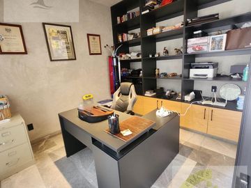 Casa en Fraccionamiento El Pedregal de Querétaro