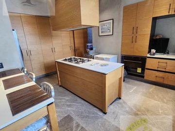 Casa en Fraccionamiento El Pedregal de Querétaro