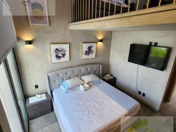 Casa en Fraccionamiento El Pedregal de Querétaro
