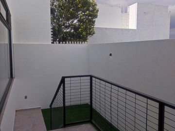 VENTA DE CASA NUEVA EN ZIBATA