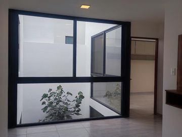 VENTA DE CASA NUEVA EN ZIBATA