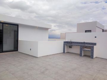 VENTA DE CASA NUEVA EN ZIBATA