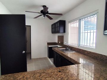 Casa en venta en Fraccionamiento Montebello, Mérida, Yucatán