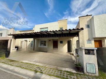 CASA EN VENTA EN VILLAS DEL CASTAÑO, METEPEC