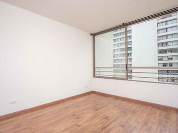 Av. Quilín 123 (1 Est /1 Bod)