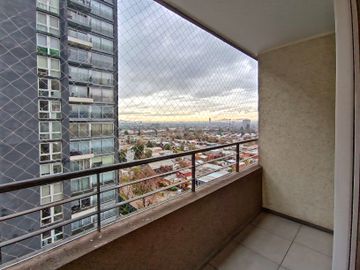 Av. Américo Vespucio (1 Est /1 Bod)