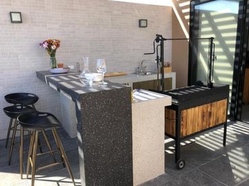 Venta de Casa Habitación en Hacienda Agua Caliente