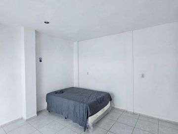 Casa en venta de 4 Rec. Sobre avenida en Caucel Mérida Yucatán.